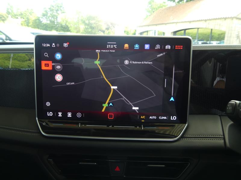 Volkswagen Tiguan Photo 8bf28f2b-f835-438f-8a43-d17f7a47469f.jpg