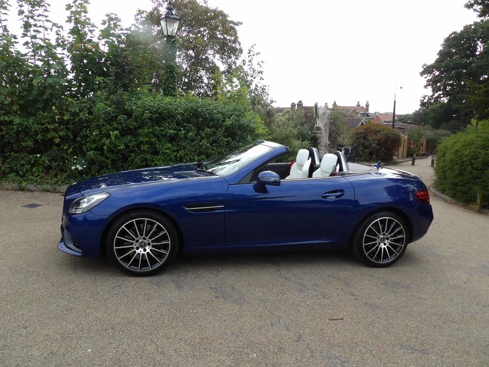 Used Mercedes-Benz SLC AD19DZJ 18