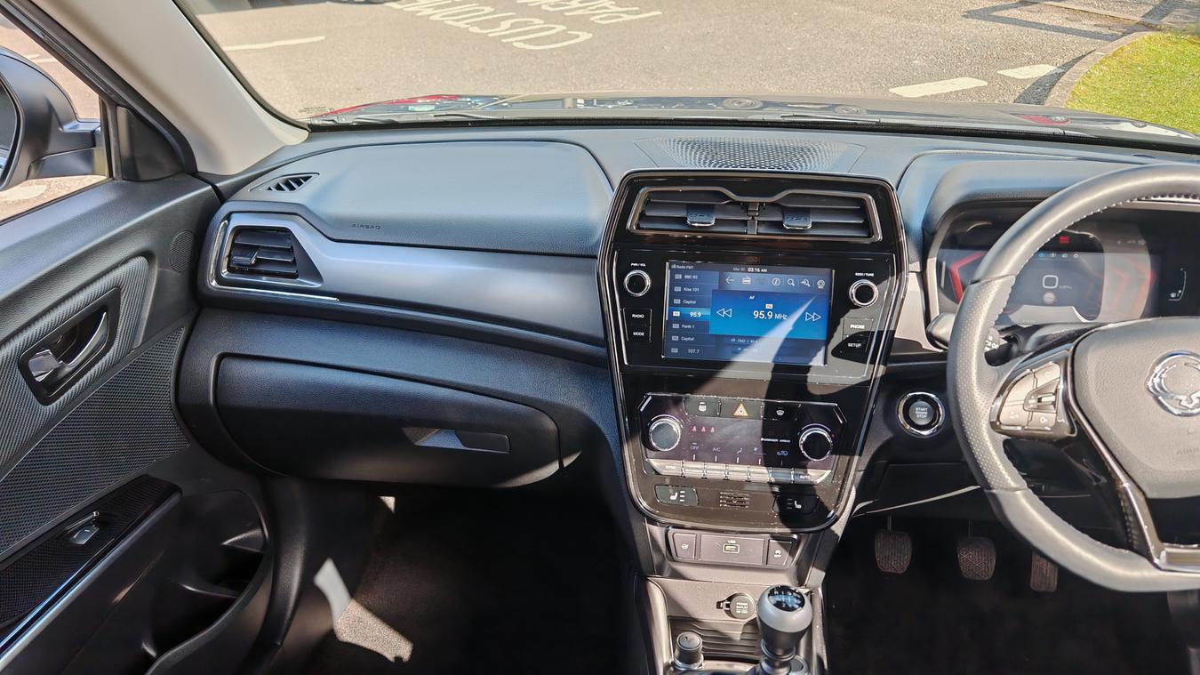 Used SsangYong Tivoli SJ22HVP 27