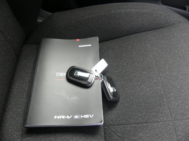 Honda HR-V Photo 8c264508-a877-40bc-b00a-3e1d227bd7d3.jpg