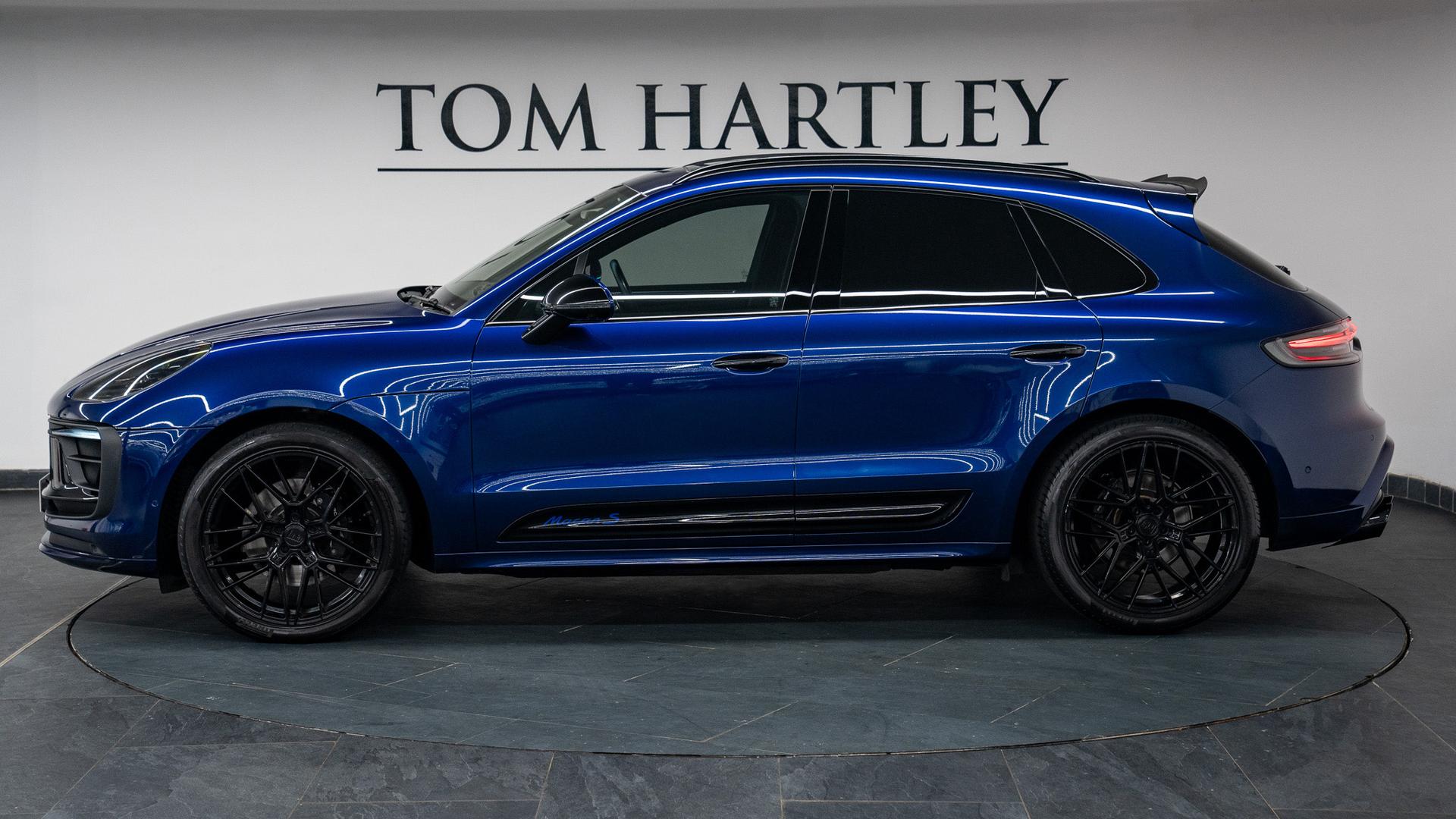 Porsche Macan Photo 8c293e03-60de-49af-8dea-9821c07e9eda.jpg