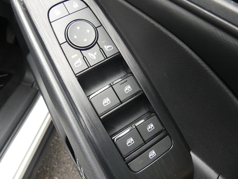 Nissan Qashqai Photo 8c2d8fd6-c29e-42a7-b1a2-bce9ae5ad0fb.jpg