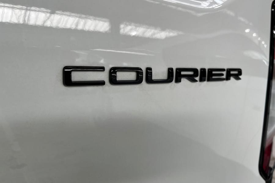 Ford TRANSIT COURIER Photo 8c40af84-3bd8-469d-9915-fdbf3f385a0c.jpg