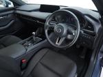Mazda 3 Photo 2