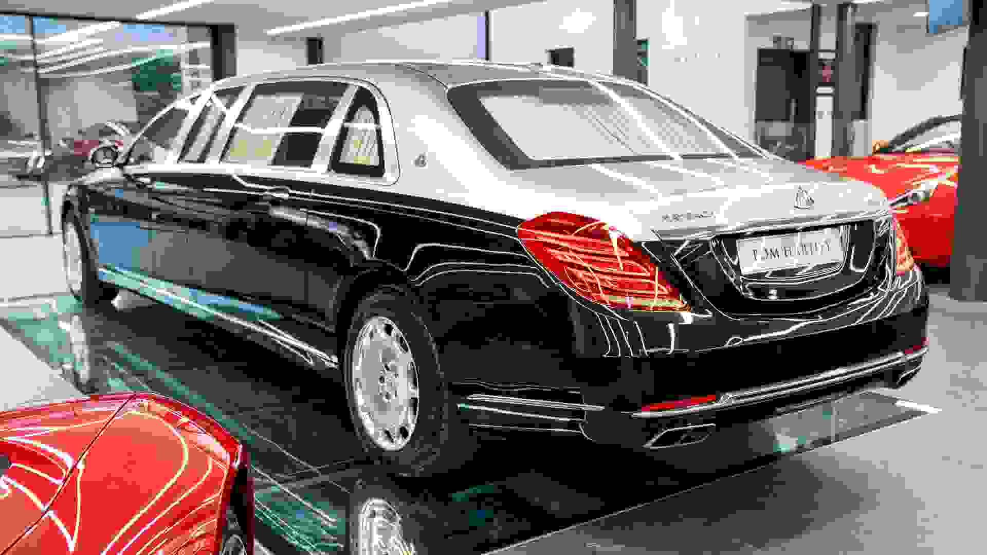 Mercedes-Benz Maybach S600 Photo 8c68576b-8341-4956-9a06-1839c82a705d.jpg