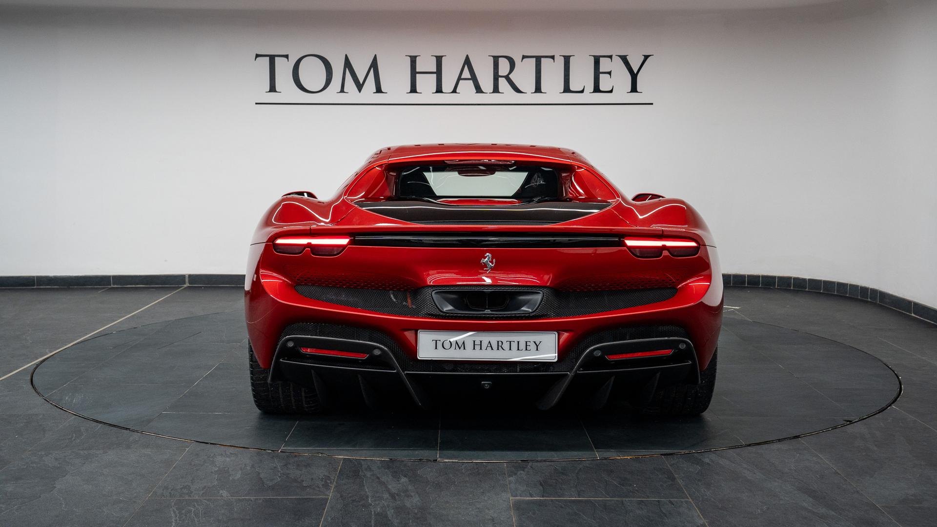 Ferrari 296 Photo 8c6bfc6b-f4f5-4718-a016-368d2f6de248.jpg