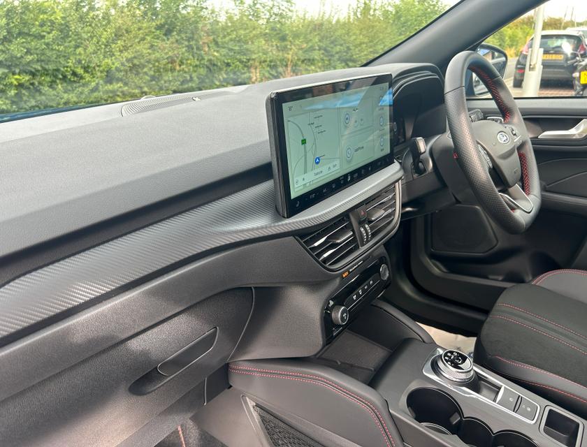 Ford Kuga Photo 8c72f144-260a-4037-929a-c0e167c0cc76.jpg