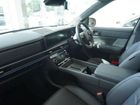 Hyundai Santa Fe Photo 8c77cdb1-3ab7-4ce1-a910-bf93b6fabf4a.jpg
