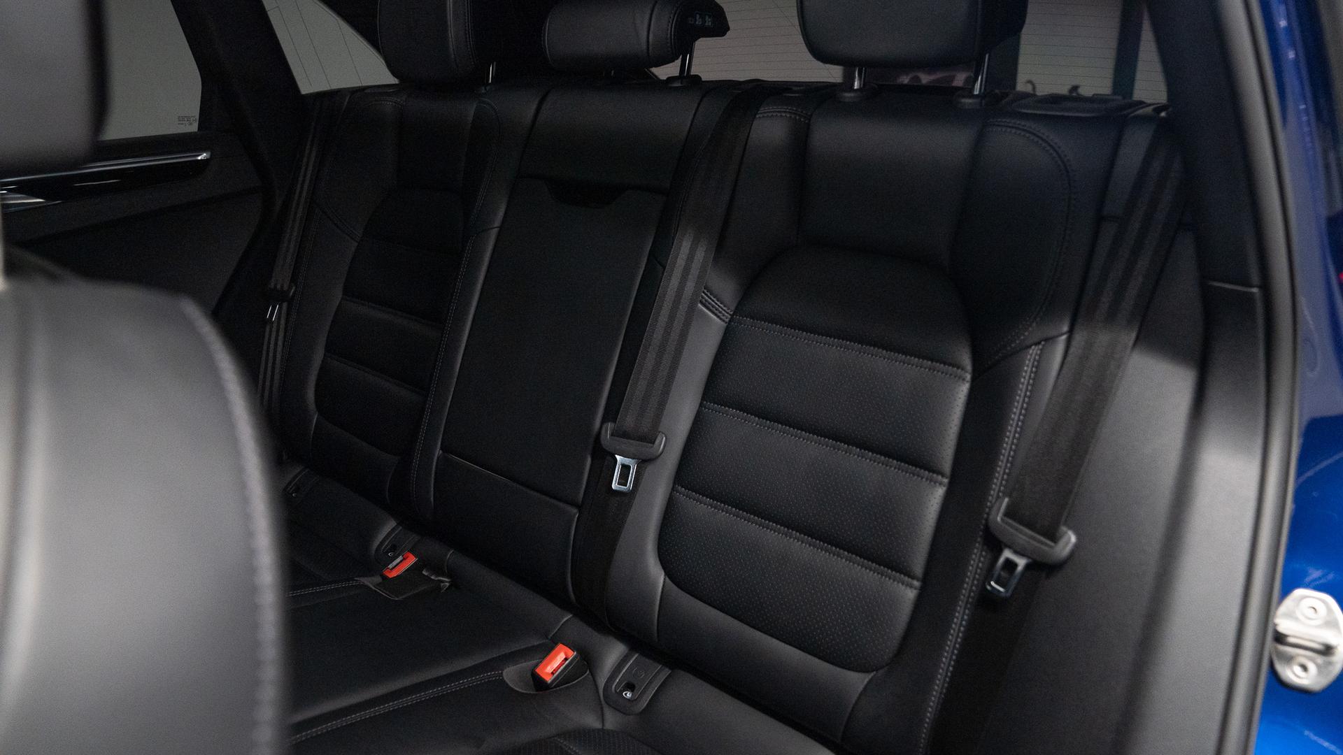 Porsche Macan Photo 8c7c0d7f-43cc-465d-ab32-ea7faaf1697f.jpg