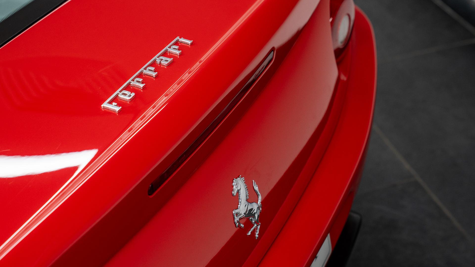 Ferrari 360 Photo 8c849b6f-7ecb-4da5-b4ec-0f43eef30f81.jpg