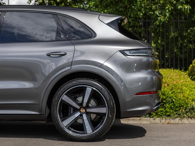 PORSCHE Cayenne Photo 43