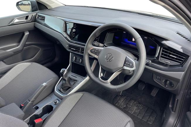 VOLKSWAGEN Polo Photo 8