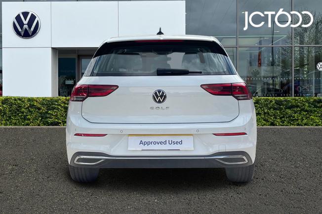 VOLKSWAGEN Golf Photo 7