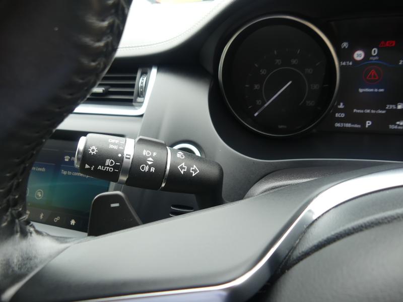 Jaguar E-PACE Photo 8cb30b08-922e-4d28-bd2b-419e186f3706.jpg