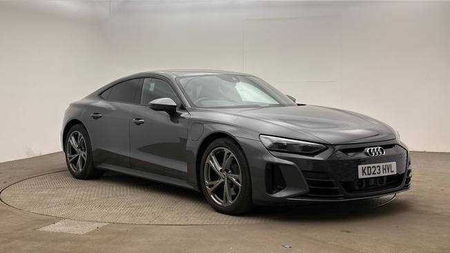 Audi e-tron GT Photo 1