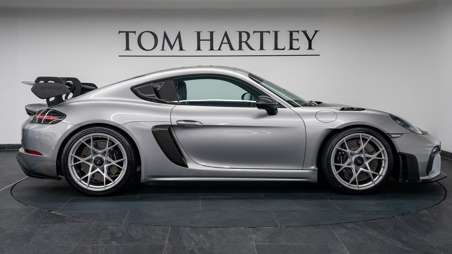 Porsche 718 Cayman GT4 Photo 8ccbf210-985c-402c-b843-83b0c54ebd4d.jpg