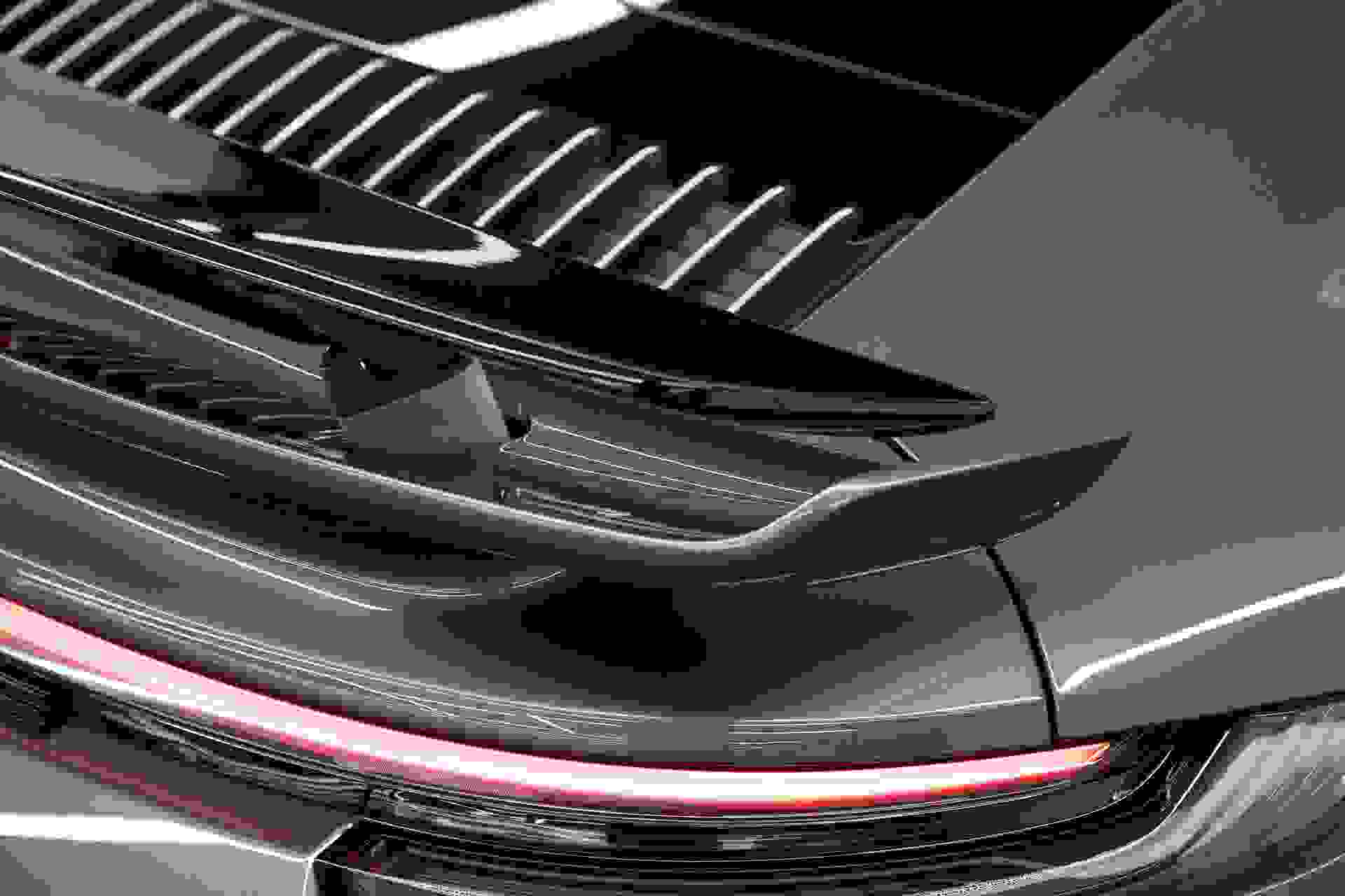 Porsche 911 TURBO S PDK Photo 8cce13bd-fd0b-4c89-ac46-3ef29c2e8357.jpg