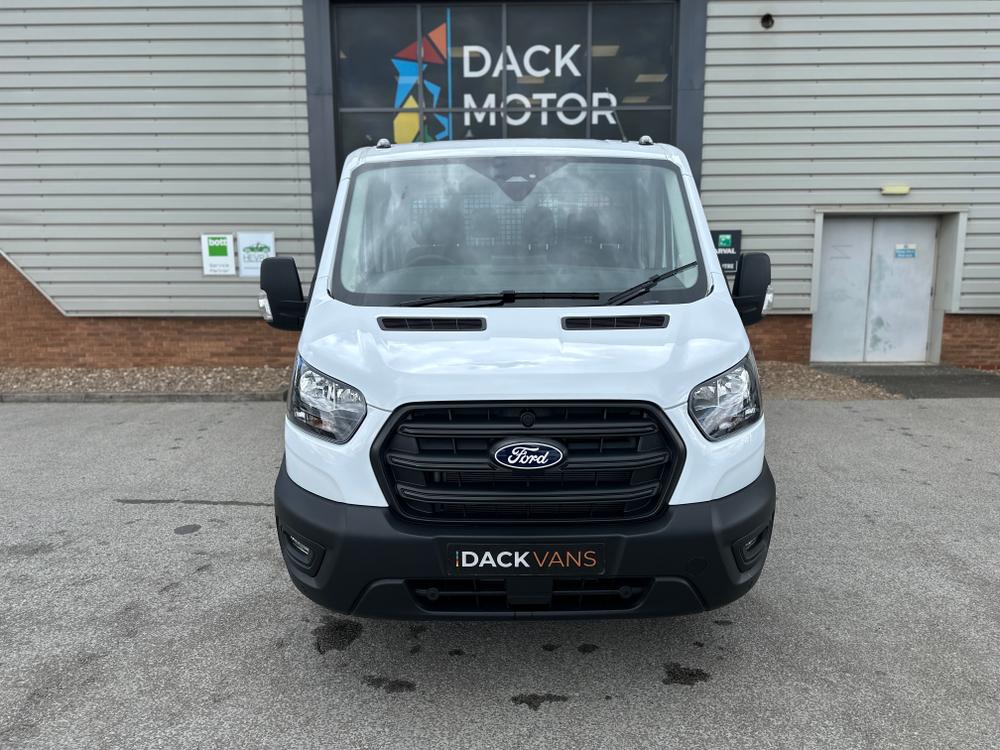 Ford Transit Photo 8cd0d5dc-9515-4a15-8d30-2200df39053e.jpg