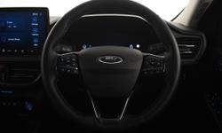 Ford KUGA Photo 8