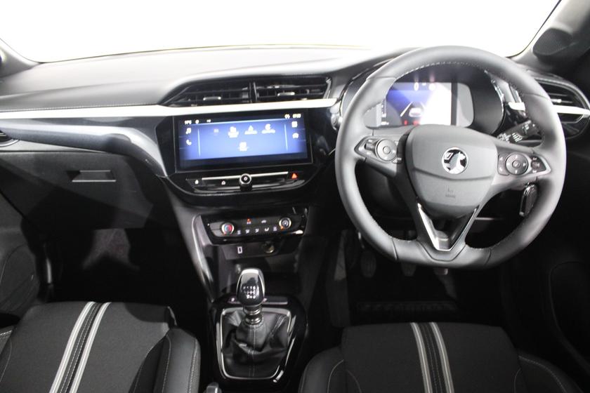 Vauxhall Corsa Photo 8cfaaba0-2dbf-458f-b36b-d95e44d8bd98.jpg