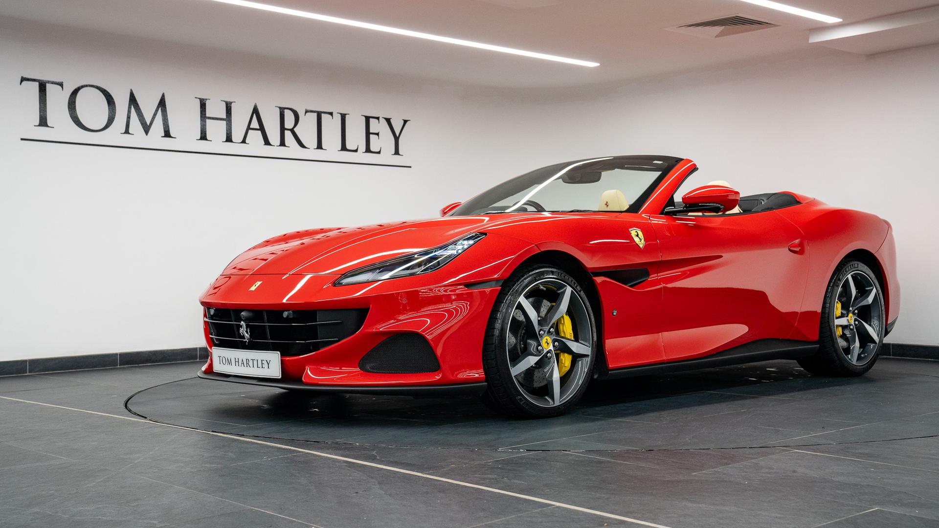 Ferrari Portofino Photo 8cfd70fd-71d2-411e-bf99-f7b6e532dff7.jpg
