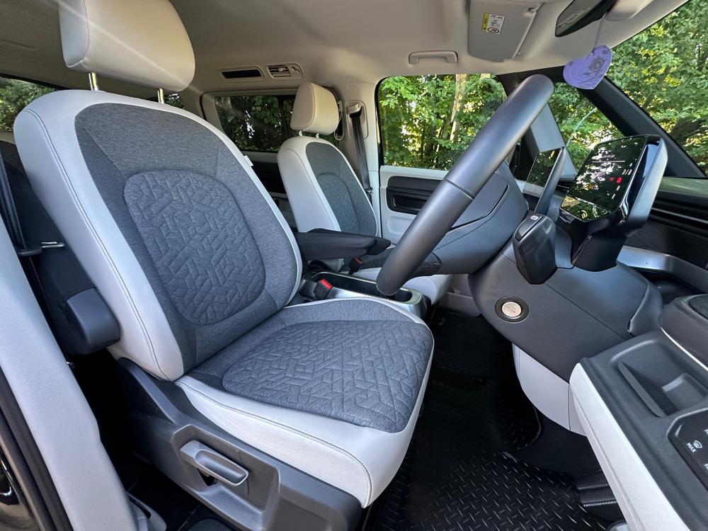 Used Volkswagen ID. Buzz DE25YPW 24