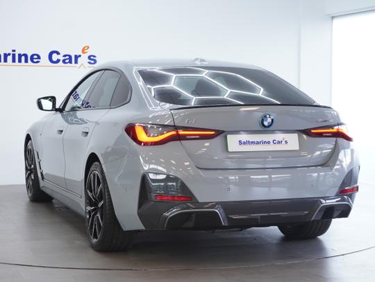 BMW i4 Photo 8d2a45e6-920e-46f9-956d-300d02b6759d.jpg