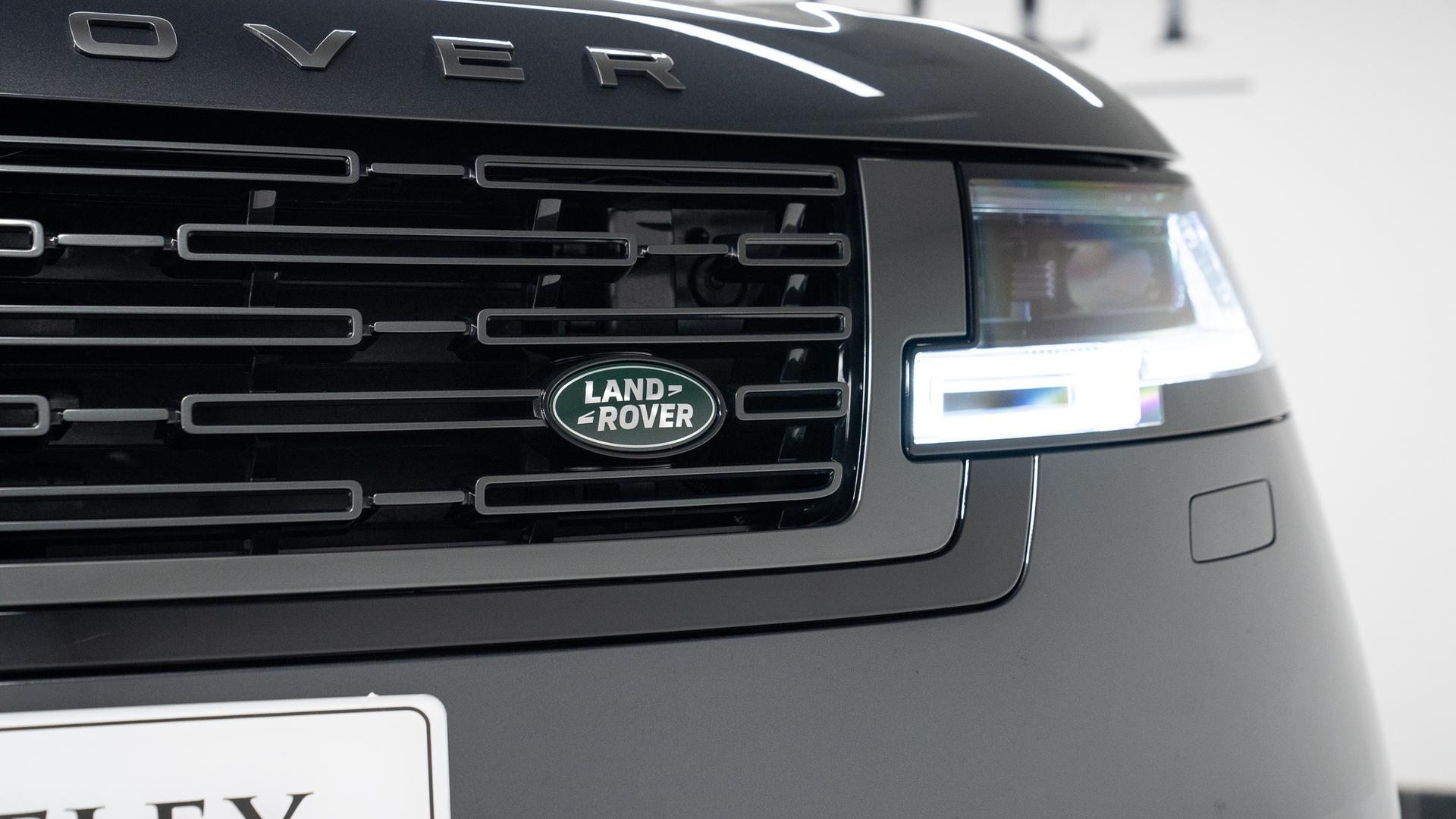 Land Rover RANGE ROVER Photo 8d309441-c250-4d70-9b35-9e82c24875f7.jpg