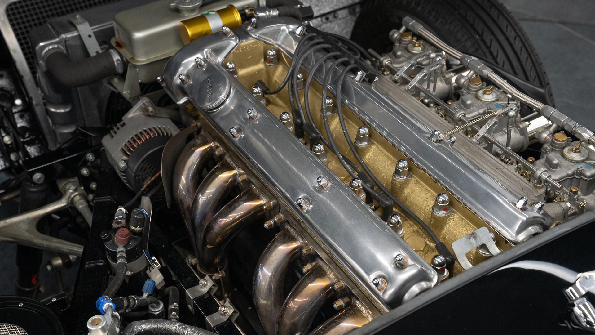 Jaguar E-Type Photo 8d33fc51-6f0b-4f97-8d12-cdb523c1bab6.jpg