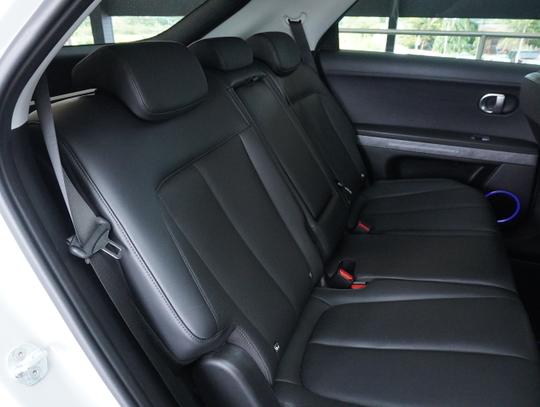 Hyundai IONIQ 5 Photo 8d5aa04b-d899-4bf2-9e08-2265d4f22e6c.jpg