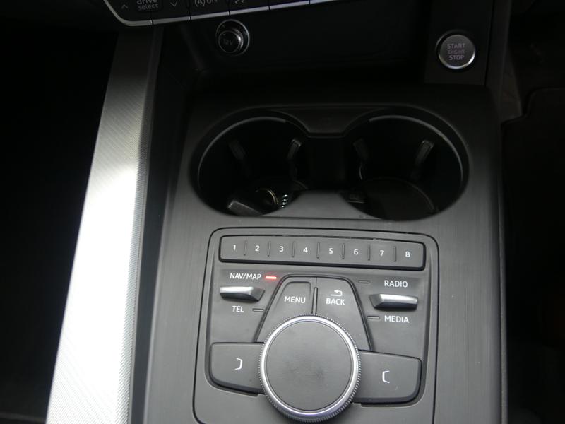 Audi A4 Photo 8d7f8fe4-83a2-43df-bf3c-d2b162aa3ce4.jpg