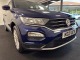 Volkswagen T-Roc Photo 3