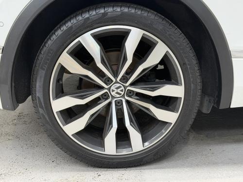 Volkswagen Tiguan Photo 8d9534f5-b304-44eb-9508-5bb868a64e9d.jpeg