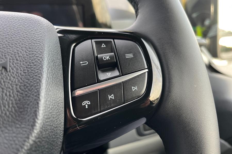 Ford TRANSIT CUSTOM Photo 8d9a7862-536f-4790-8cbd-b38c96b6a3b6.jpg