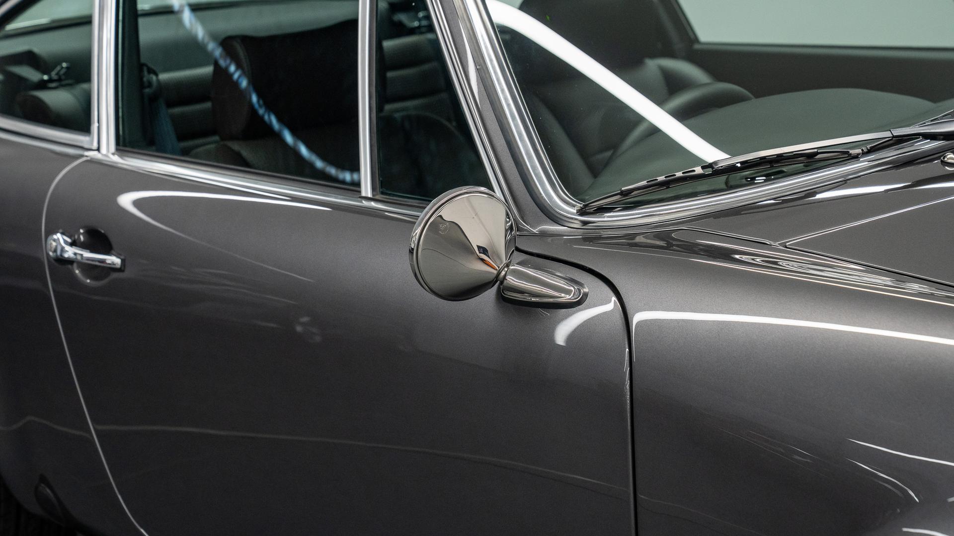 Porsche 911 Photo 8da1edf7-748b-4209-8b35-f122fe9a1842.jpg