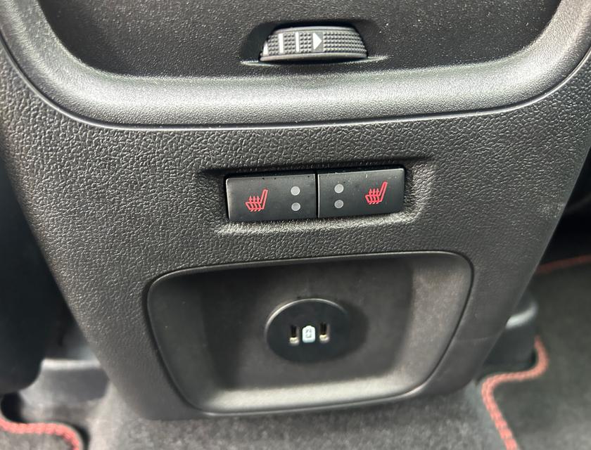 Ford Kuga Photo 8ddfb825-91cb-4ed2-91e7-063c8d2cfa91.jpg