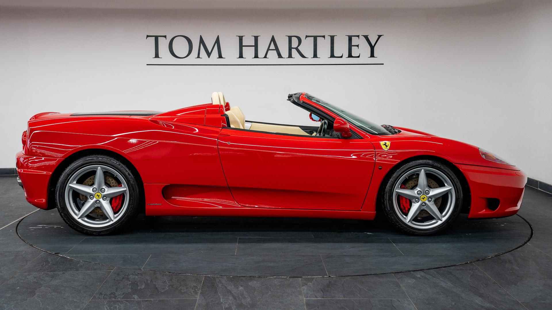 Ferrari 360 Photo 8de6ea6f-f520-4265-9fbb-9de13a74adb4.jpg