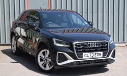 Audi Q2 Photo 0