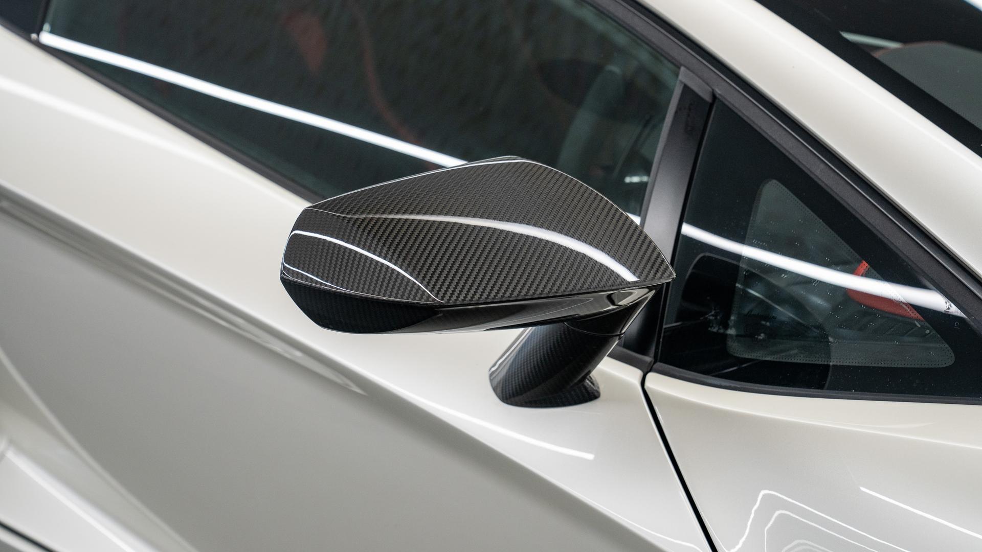 LAMBORGHINI Aventador Photo 8dee71ab-d258-48c4-a428-9d08921a4272.jpg
