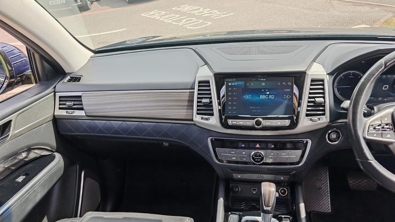 Used SsangYong Rexton AU67ZSO 27