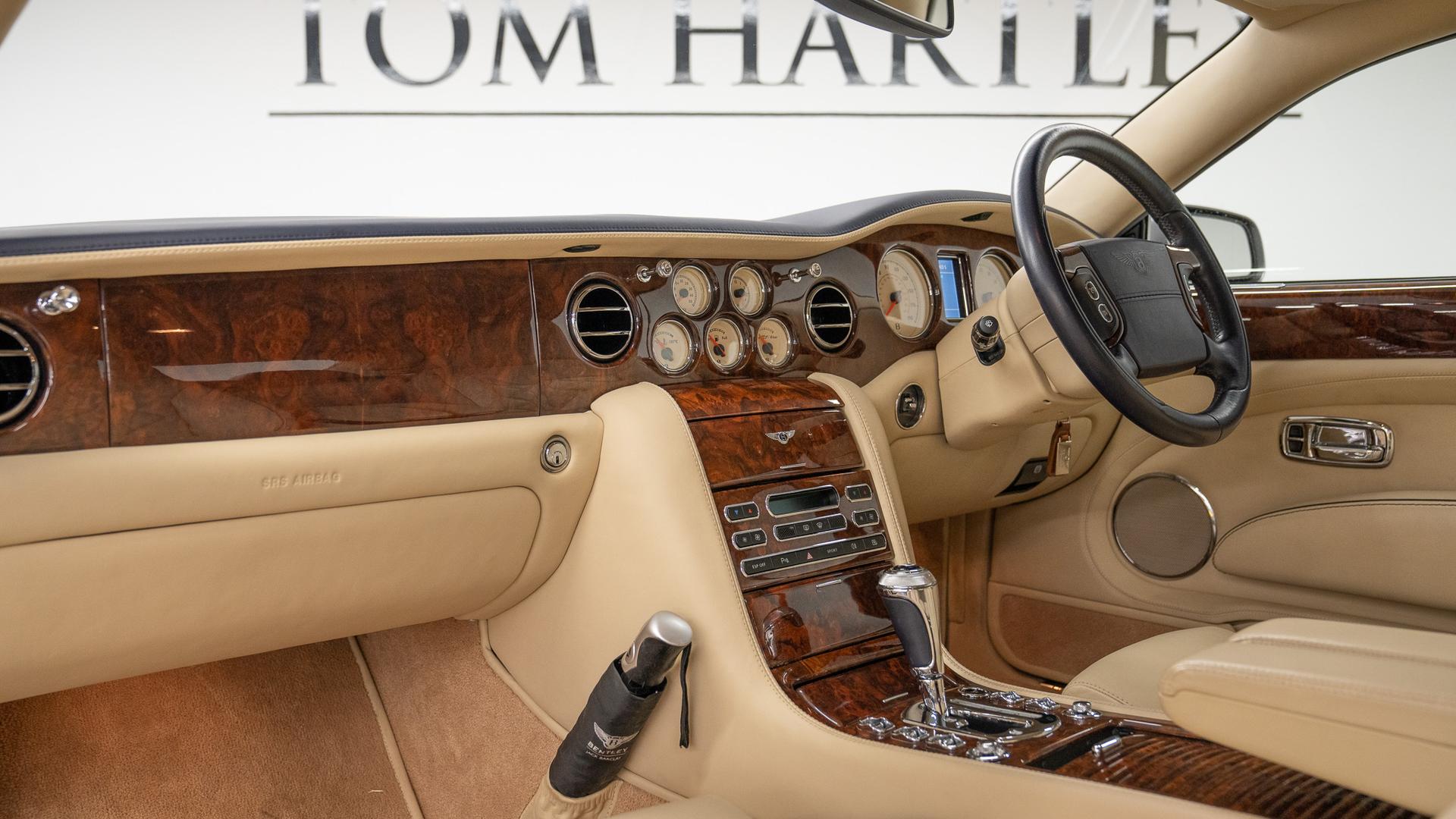 Bentley Brooklands Photo 8e0992f9-5718-4837-ac6f-477e348b3b4f.jpg