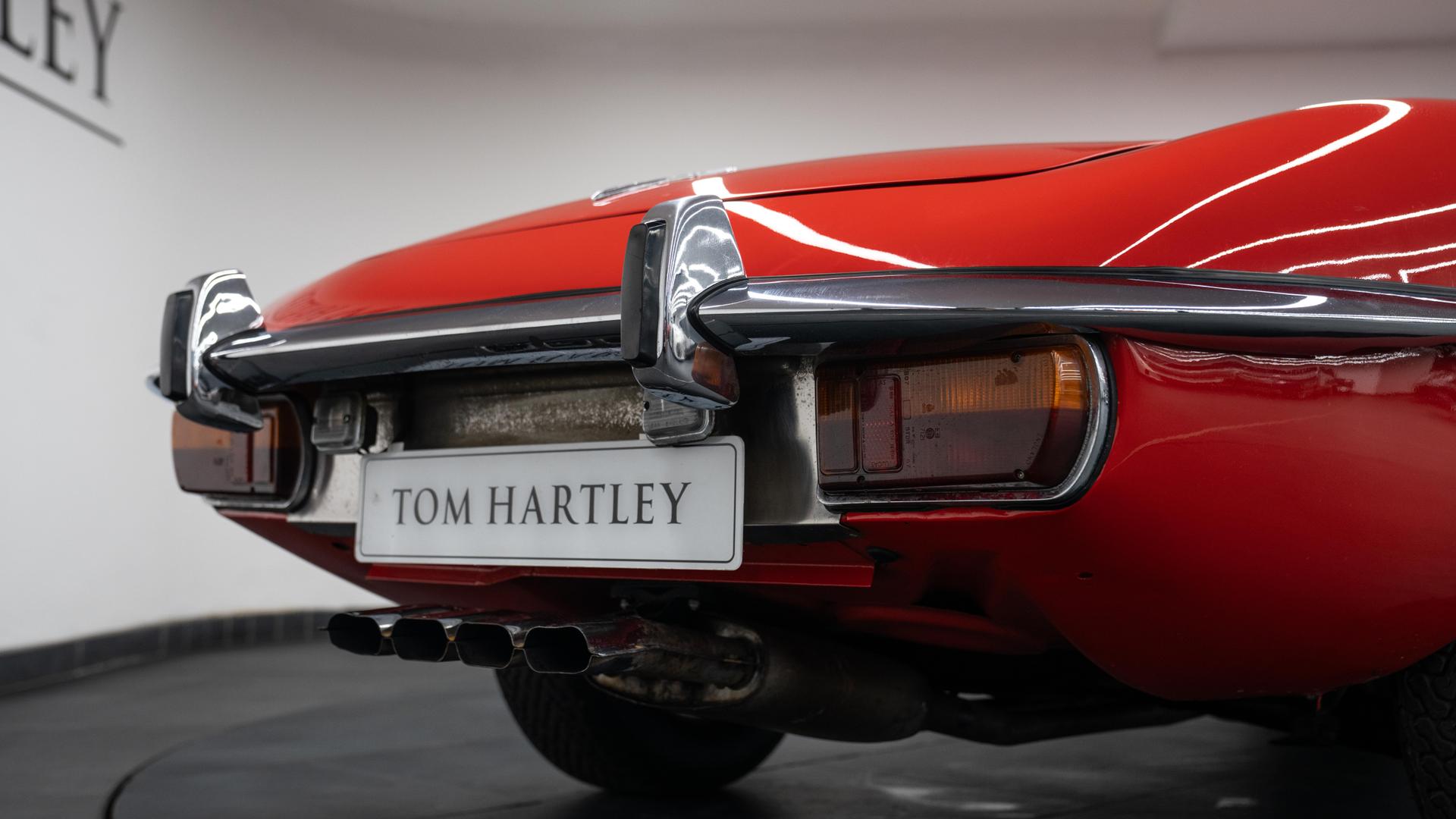 Jaguar E-Type Photo 8e0a6e23-a943-49ae-a6ca-4dd4ca436433.jpg
