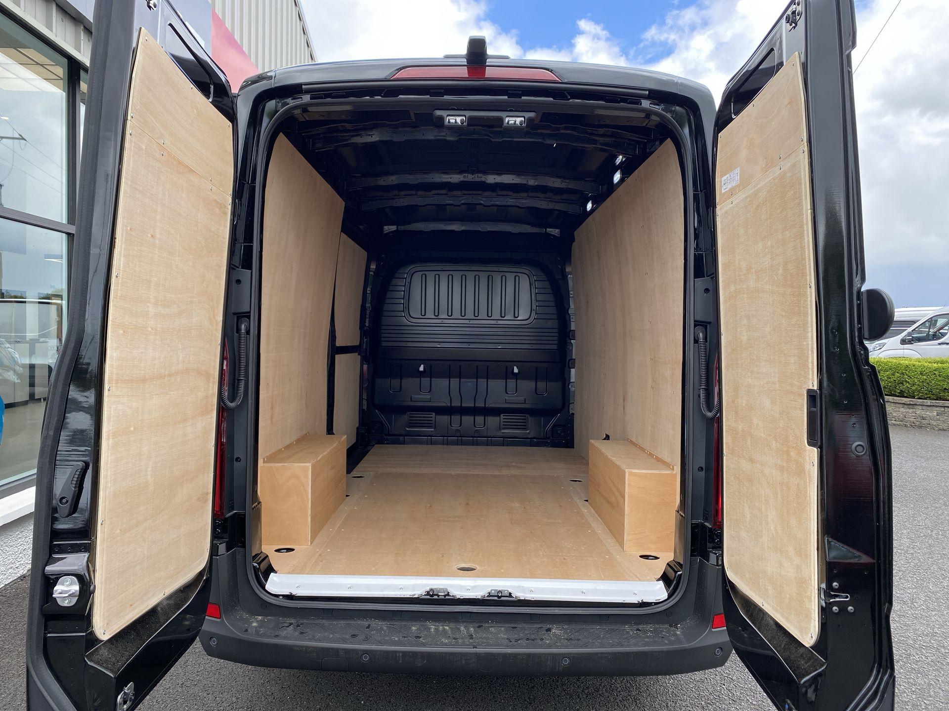 2026 MAXUS DELIVER 9 LWB FWD 2.0 D20 150 High Roof Van - vehicle photo 7 for sale on PureCar