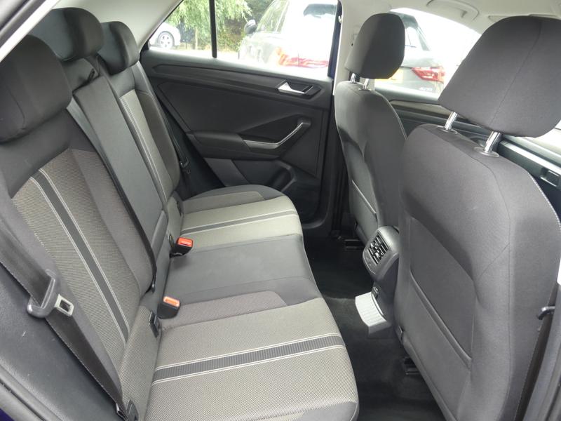 Volkswagen T-Roc Photo 8e3473ae-6bcb-4cf7-a73a-3f7d4ccf7907.jpg
