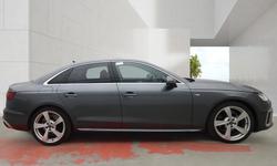 Audi A4 Photo 1
