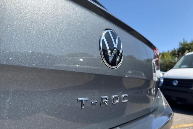 Volkswagen T-Roc Photo 22
