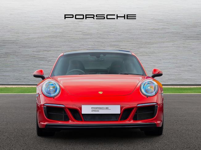 PORSCHE 911 Photo 6