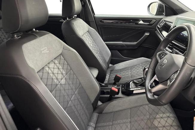 VOLKSWAGEN T-Roc Photo 10