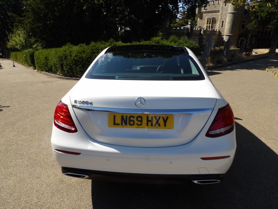 Used Mercedes-Benz E Class LN69HXY 6