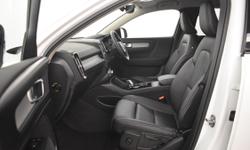 Volvo XC40 Photo 24